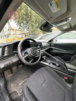 هیۆندای ئەلەنترا